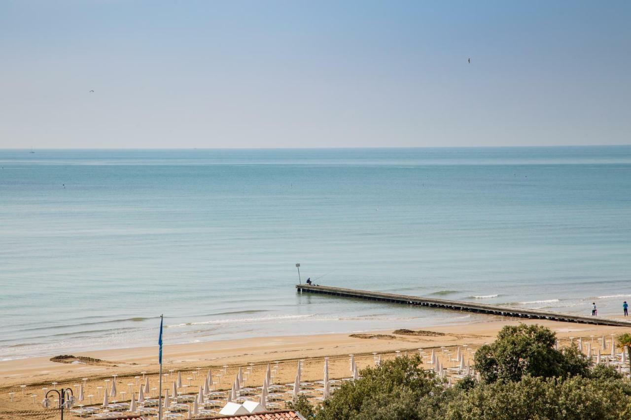 Hotel Nember Lido di Jesolo Exteriér fotografie